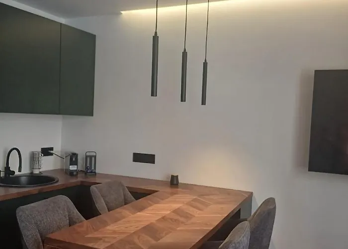 Apartmán Beausoleil, 30 Meters From Monaco Train Station Beausoleil