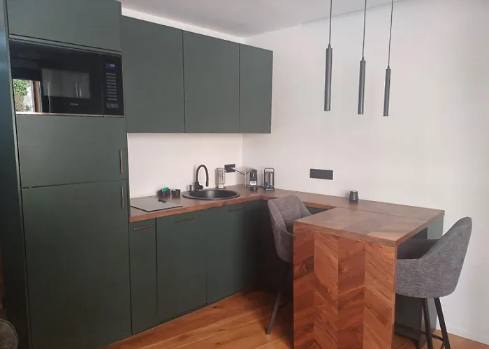 Beausoleil, 30 Meters From Monaco Train Station Apartmán *