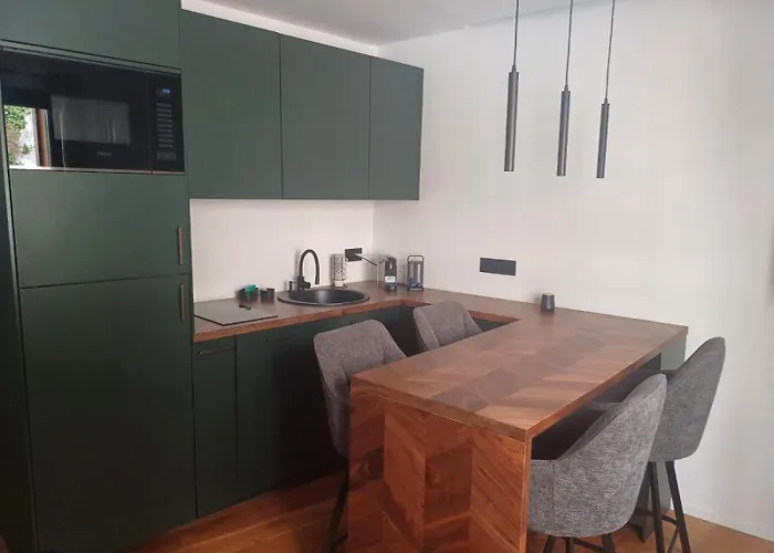Apartmán Beausoleil, 30 Meters From Monaco Train Station Beausoleil